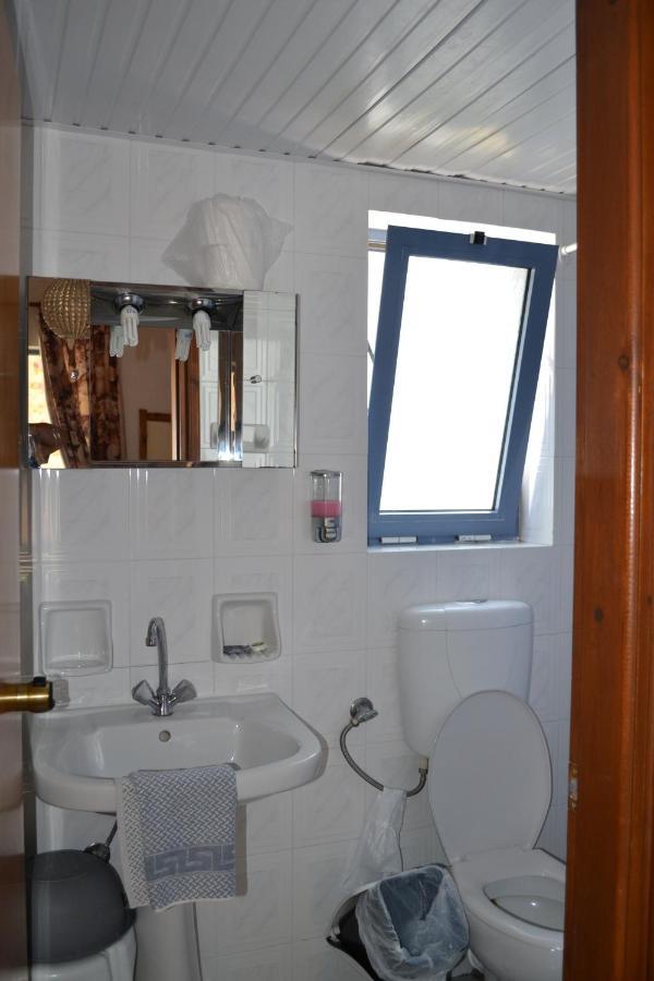Adamas Rooms Paleochora Buitenkant foto